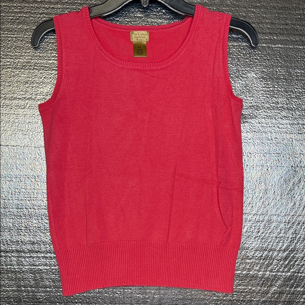 Bold Coral Tank Top Lightweight Sweater Classic